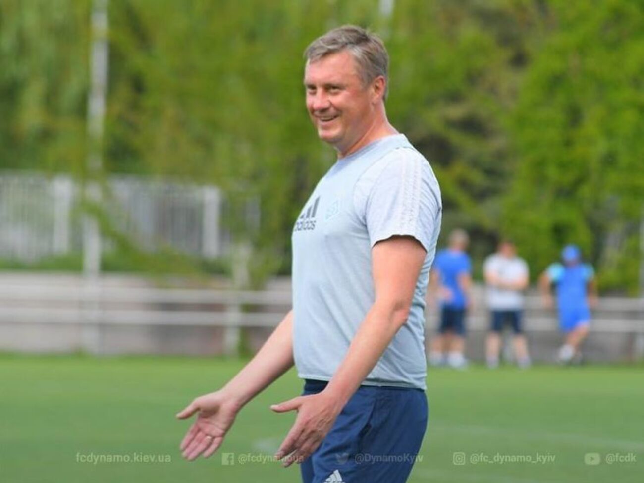 Хацкевич отметил, что у футболистов заканчиваются контракты