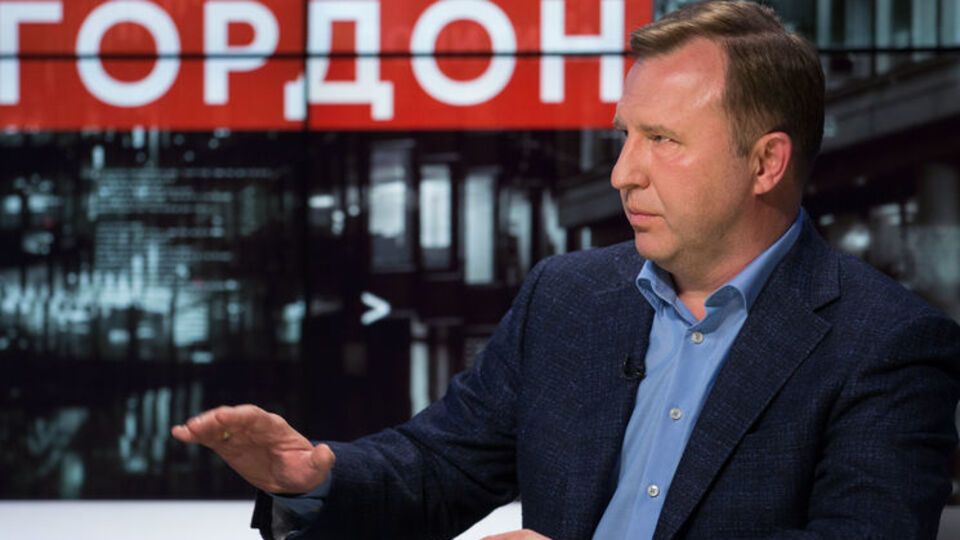 Макаренко: В Украину контрабандно завозятся прежде всего товары народного потребления: электроника, одежда и так далее