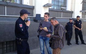 На пострадавшего Ильина напали активисты организации "Уличный фронт", сообщают СМИ