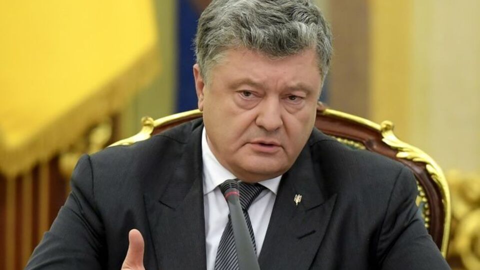 Сегодня Порошенко предложил отозвать всех украинских представителей из координационных органов СНГ