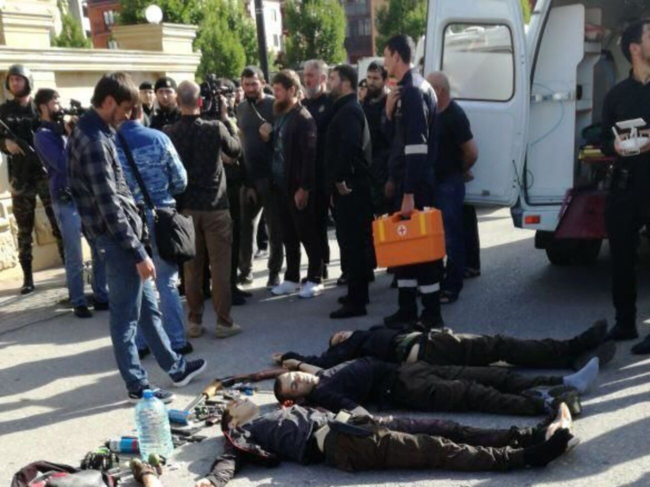 Поліцейські ліквідували чотирьох нападників