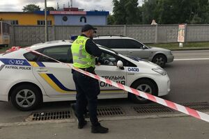 За попередньою інформацією поліції, конфлікт стався між двома компаніями, словесна перепалка переросла в бійку