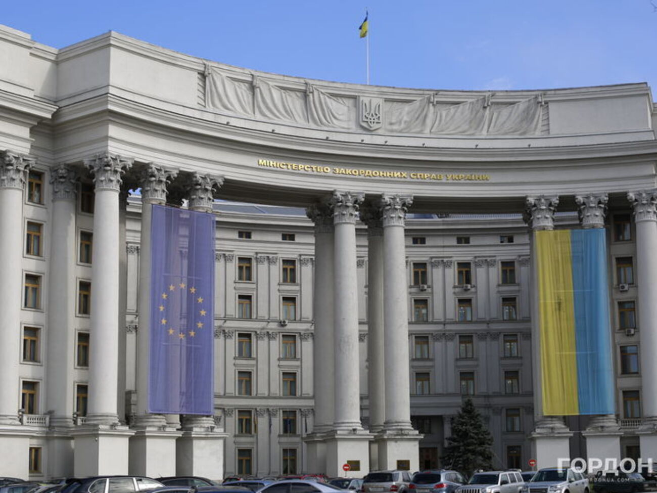 У МЗС прокоментували обшуки у кримських татар