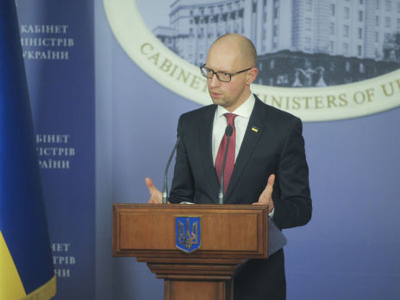 Поліція планує допитати групу високопосадовців у межах справи Яценюка