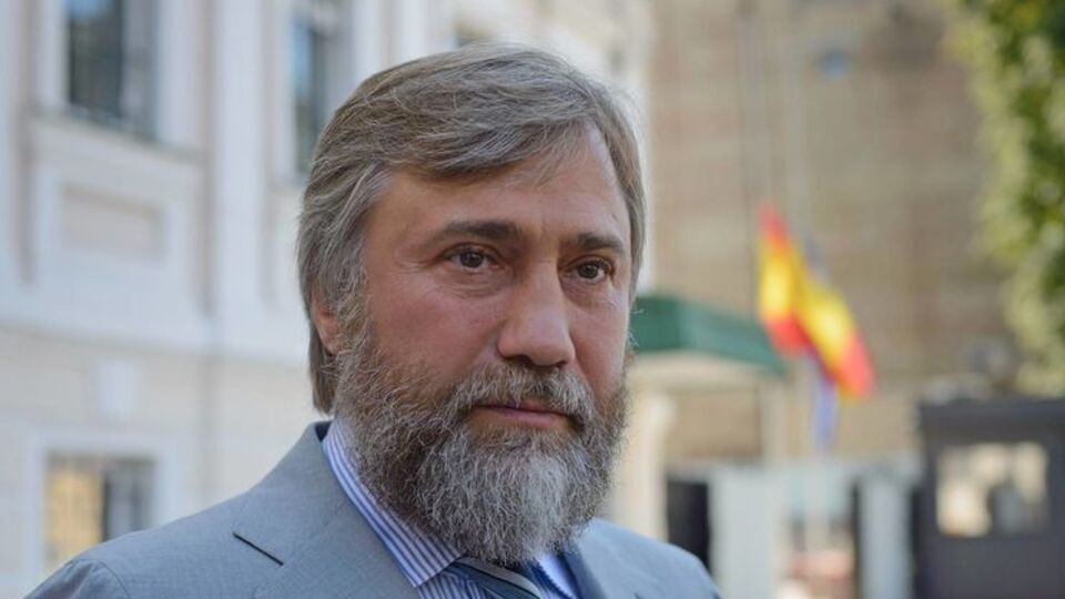 Вадим Новинский: За внешней простотой решений (что тут такого? Провозгласим поместную церковь – и дело в шляпе!) кроются огромнейшие вызовы и риски