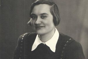 Дневник Ирины Хорошуновой охватывает период с июня 1941 по апрель 1944 года. Это не просто воспоминания, а описание событий в реальном времени