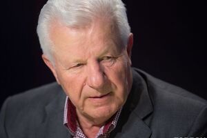 Мороз: Країна пливе "без руля і вітрил" під порожніми гаслами про євровибір або блюзнірськими – про "потужну аграрну державу"