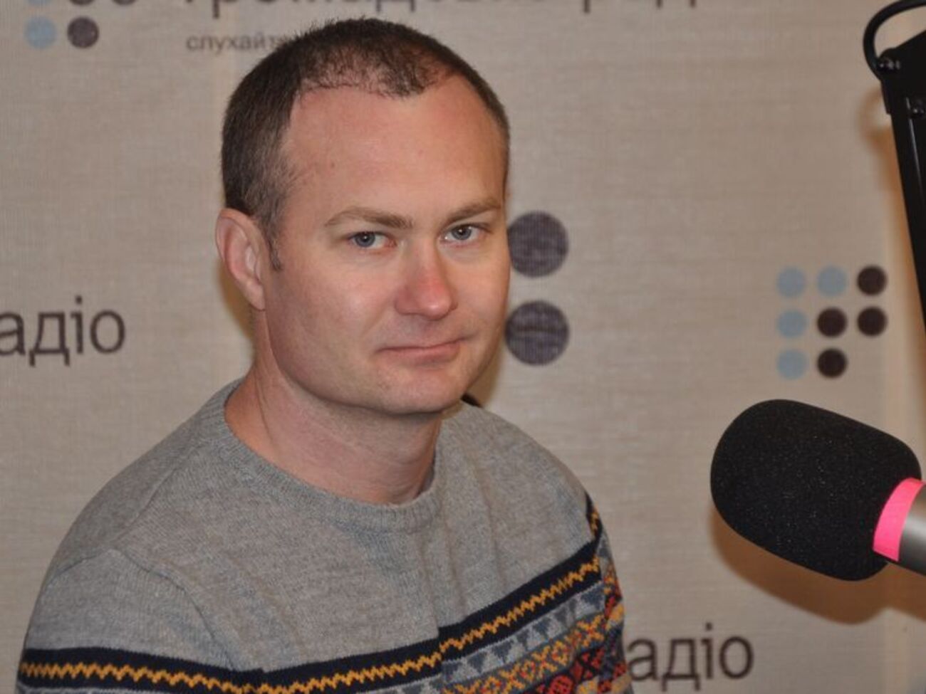 Ехать в Россию и даже смотреть трансляцию чемпионата мира, в то время как там в тюрьме умирают Сенцов и еще 60 наших соотечественников, – аморально