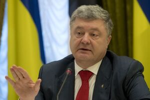 Порошенко: Ми робимо все, що від нас залежить, щоб забезпечити, вибачте на слові, тиск на російського президента