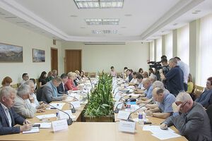 "Общественная палата" осудила Грача за интервью