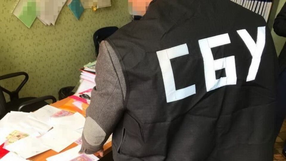 Во время обыска в деканате правоохранители обнаружили более 53 тыс. грн незаконно полученных средств