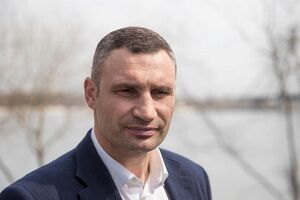 Кличко: Була "сенсація", що вболівальники масово здають квитки, тому що немає житла чи житло дороге, і ніхто не летить