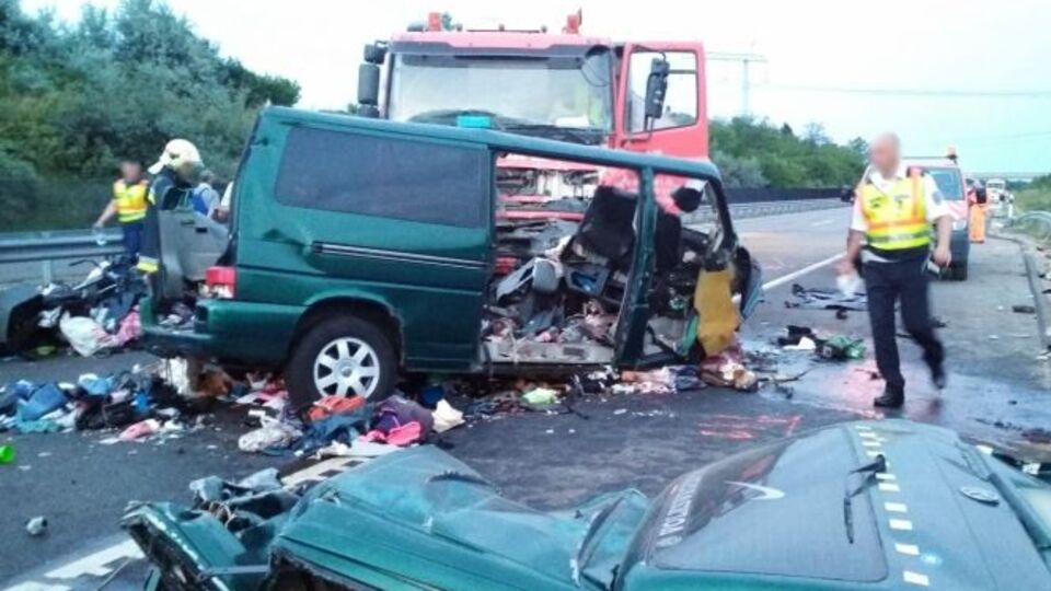 Жертвами аварії стало дев'ять осіб