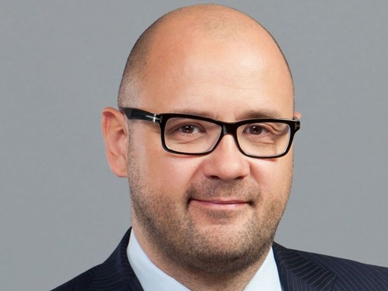 Проект&nbsp;"Наші гроші" писал,&nbsp;что АИС фактически принадлежит нардепу Дмитрию Святашу