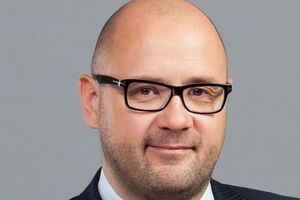 Проект "Наші гроші" писал, что АИС фактически принадлежит нардепу Дмитрию Святашу