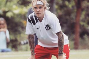 Бібер: Я обожнюю кожну дрібницю в тобі, мій дорогоцінний молодший брате