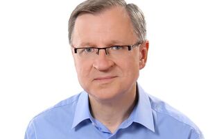 Варейкис упомянул об одобренной в начале года резолюции ПАСЕ, где содержится призыв к освобождению всех украинских заключенных