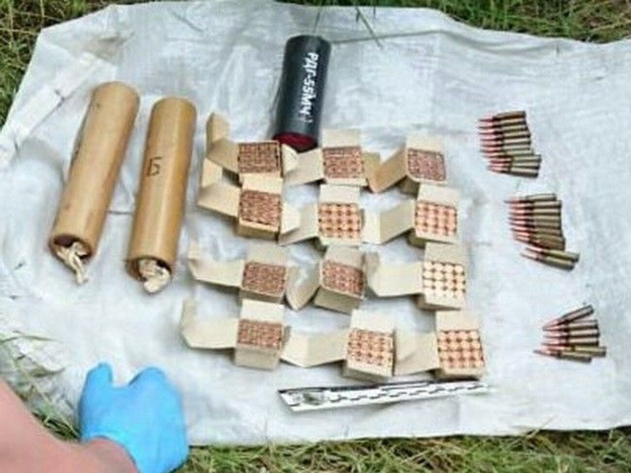 Вилучені боєприпаси правоохоронці передали на експертизу