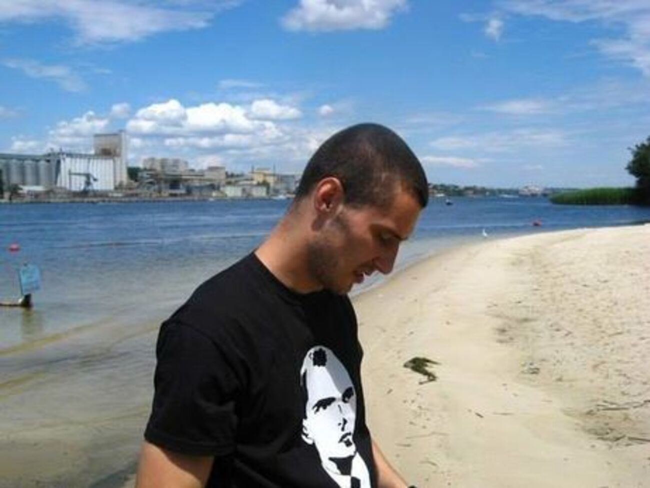 Суд продовжив Шумкову арешт на місяць