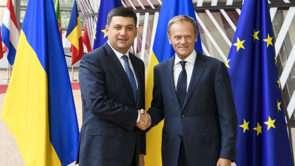 Гройсман і Туск зустрілися у Брюсселі