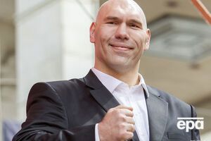 Экс-боксеру сейчас 44 года