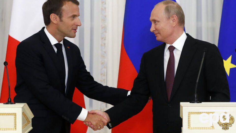 Макрон предложил Путину совместно работать над принципами коллективной безопасности