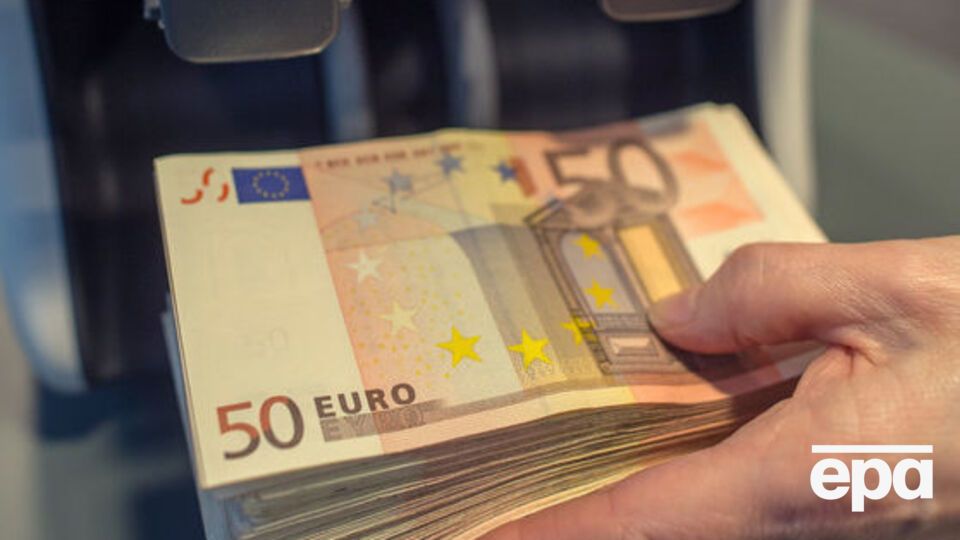 Курс валют на 25 мая