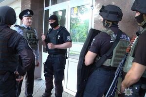 Поліції Черкас під час штурму допомагали спецпризначенці із Кропивницького