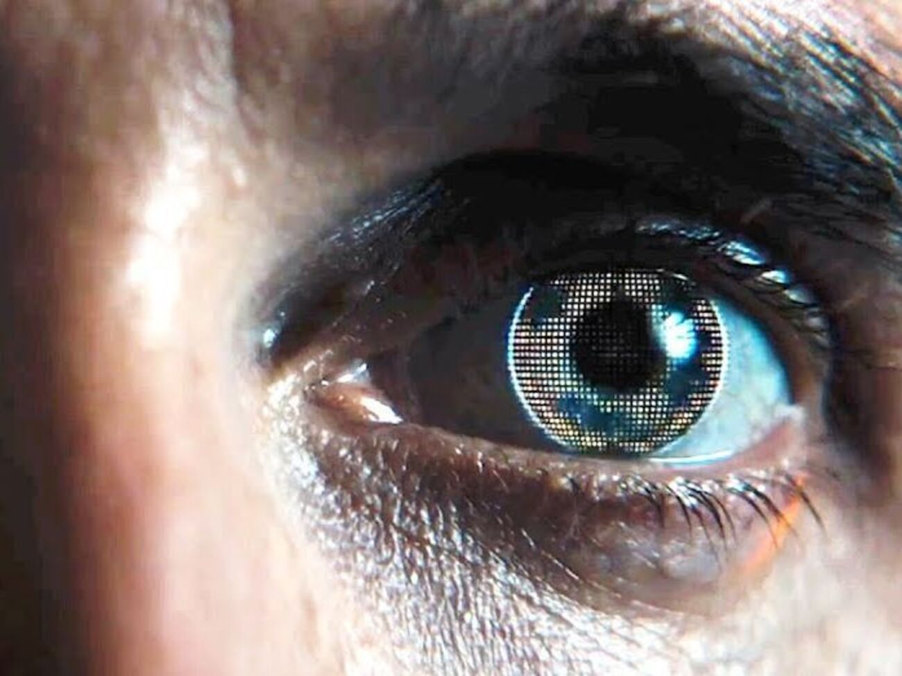 Головному герою в тіло вживлятимуть мікрочип