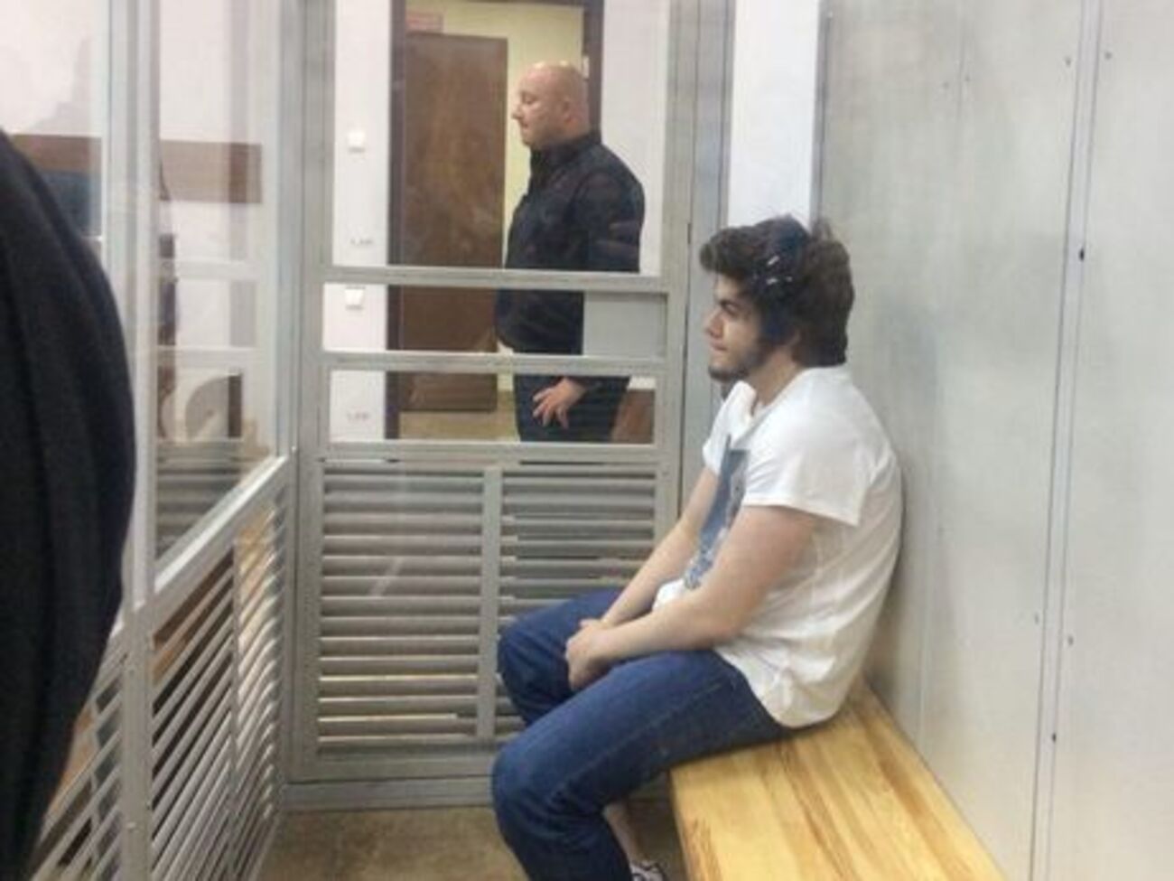 2 травня суд відправив Саїтова під нічний домашній арешт