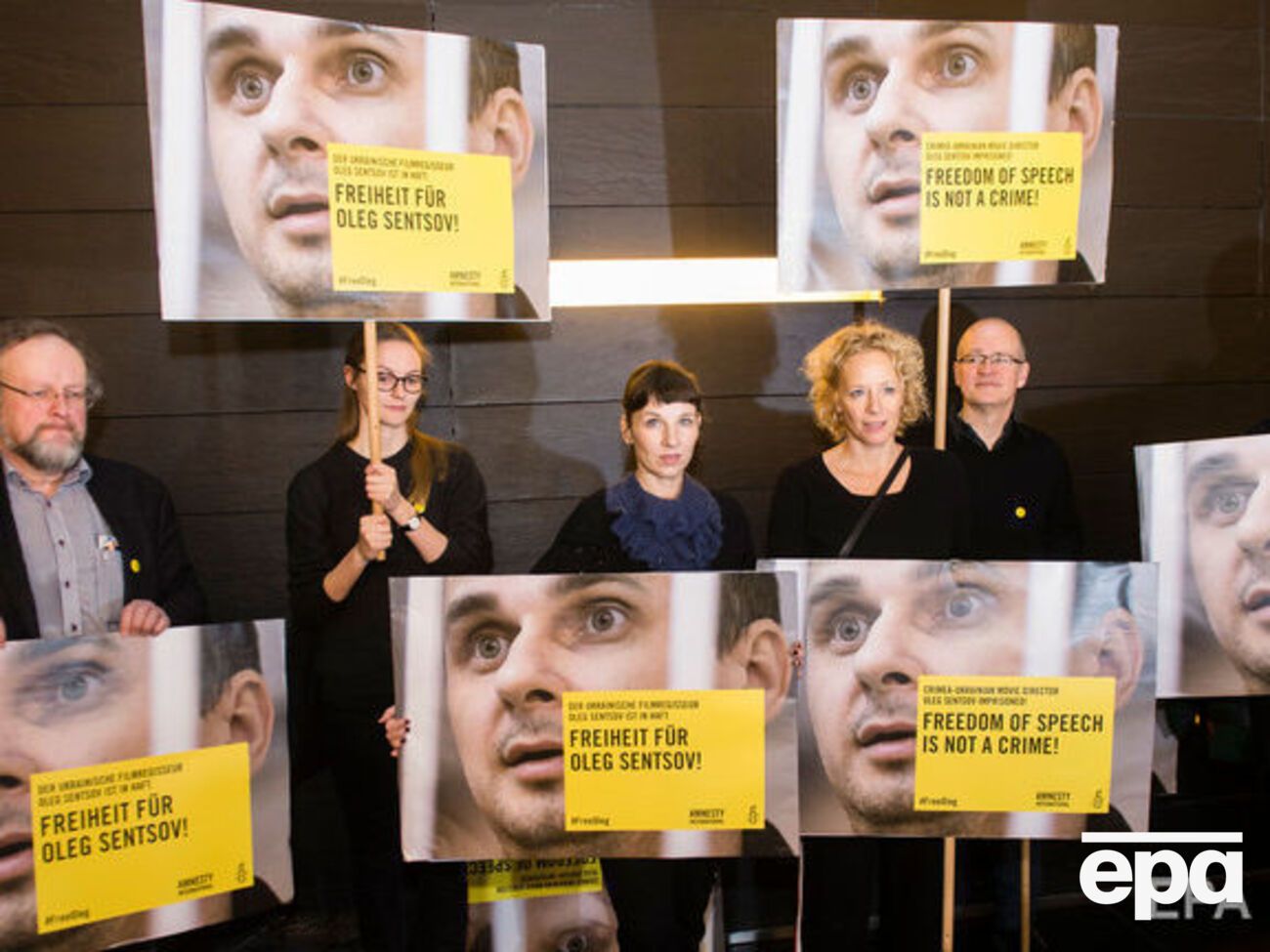 Адвокат заявив, що Сенцов бореться за свободу політв'язнів, а не за власне звільнення