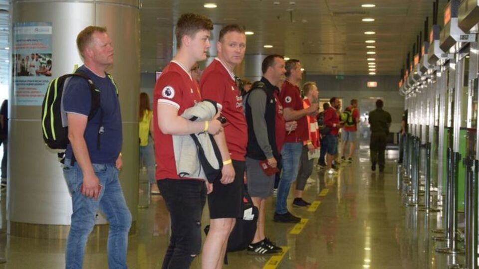 Станом на 14.00 сьогодні прикордонники вже зустріли й оформили майже 18 тис. осіб