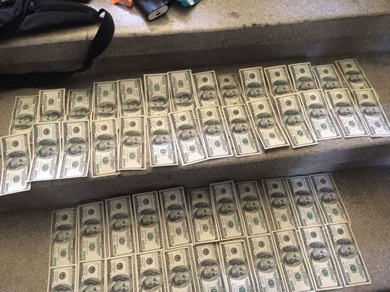 За даними СБУ, поліцейські отримали хабар за перекваліфікацію кримінального провадження