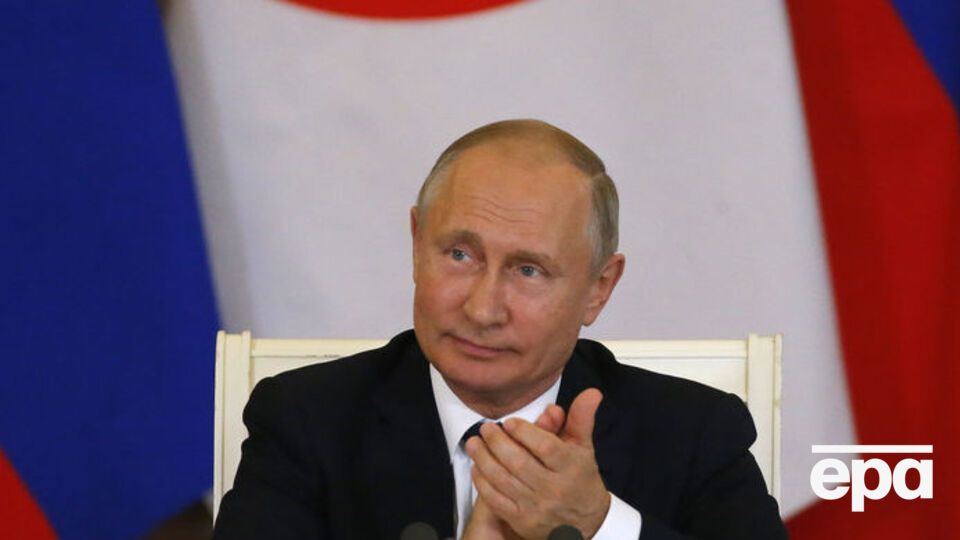 В Кремле сообщили время "Прямой линии" с Путиным