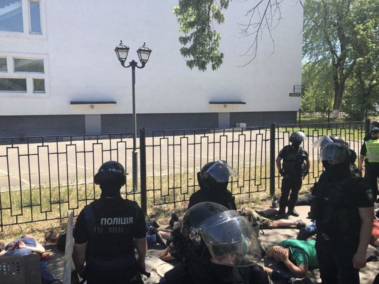 Директор ринку буде вимагати компенсації від погромників