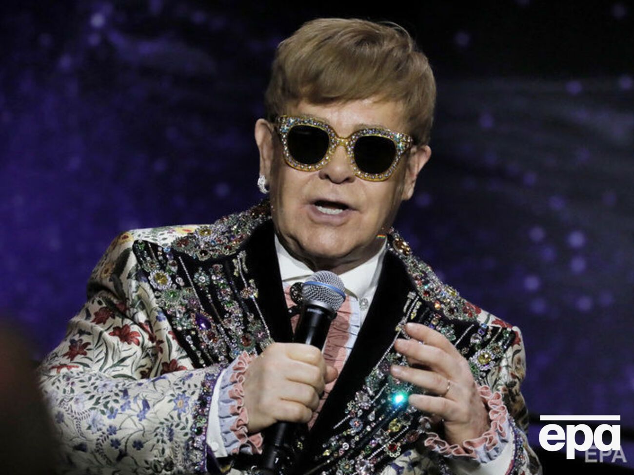 Елтон Джон приїхав в Україну