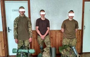 Жителів Вінниці затримали, коли вони перетнули загороджувальний паркан