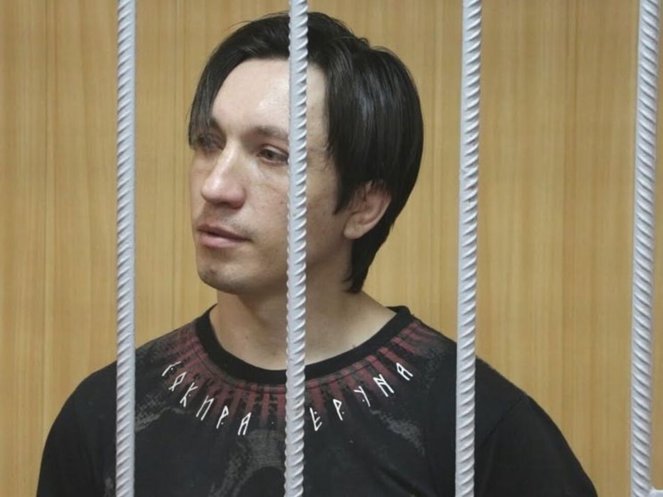 Зимовца&nbsp;приговорили&nbsp;к двум годам и шести месяцам колонии общего режима