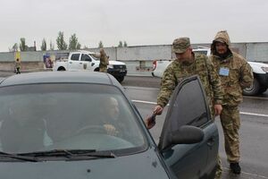 Пропускной режим действует на Донбассе с января 2015 года