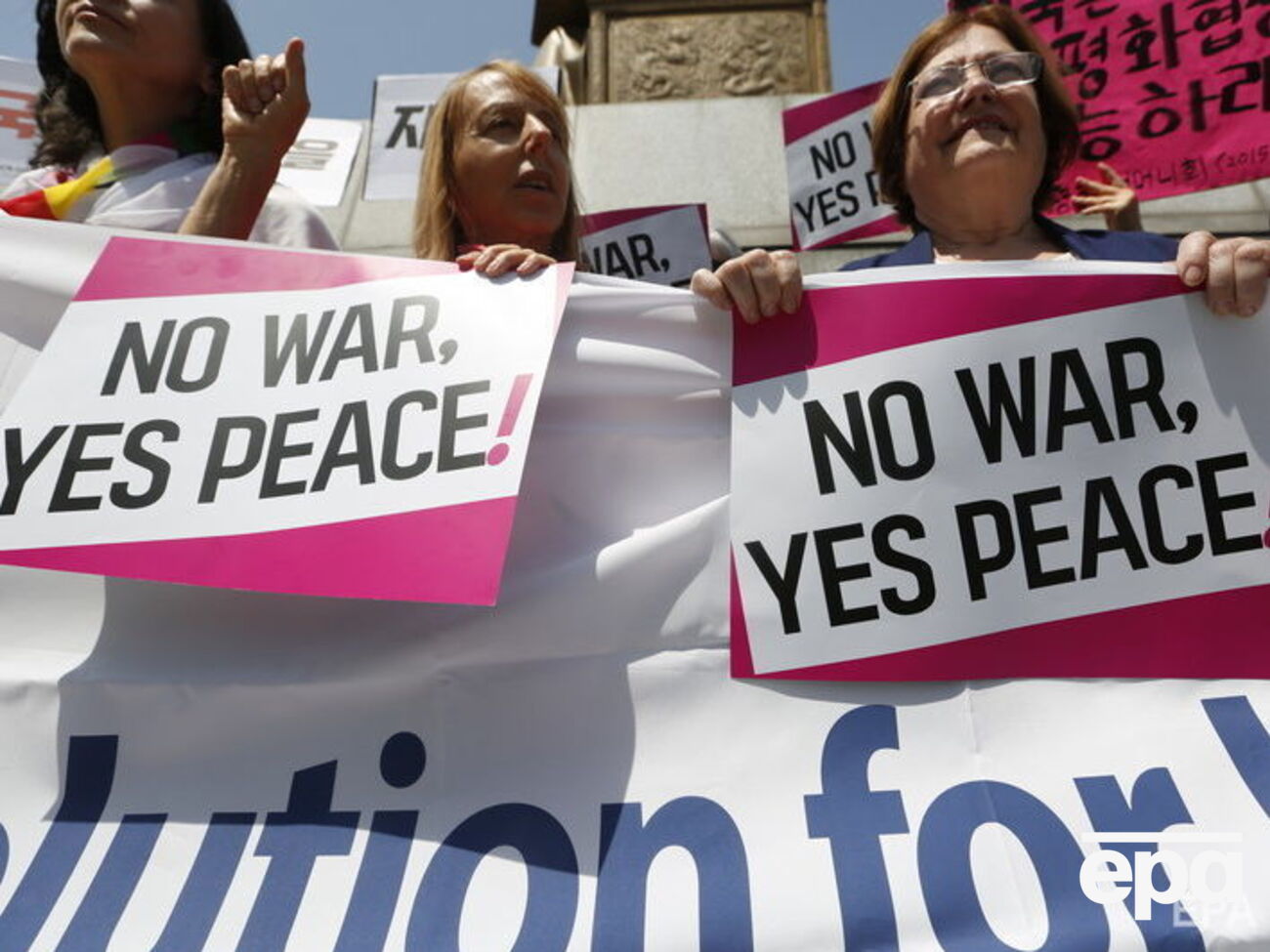 Делегації США та КНДР готують зустріч лідерів країн у Сінгапурі