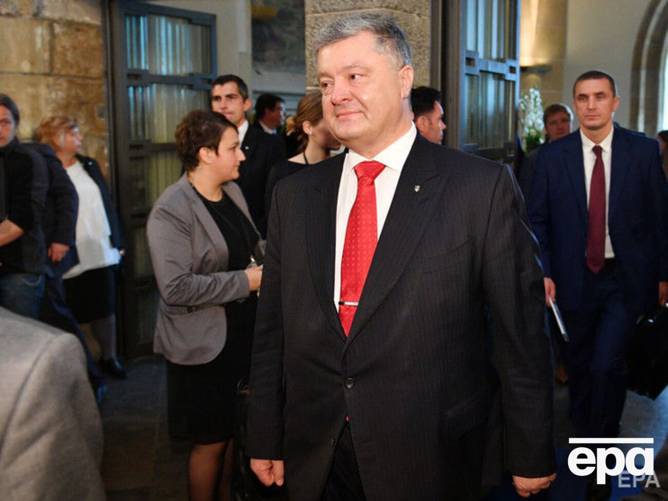 Порошенко:&nbsp;Мы ввели чрезвычайно эффективные меры, которые сегодня или ограничивают, или почти ликвидируют коррупцию во многих секторах экономики