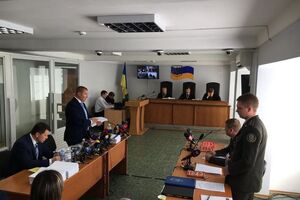 Оболонский суд продолжает допрос свидетелей защиты Януковича