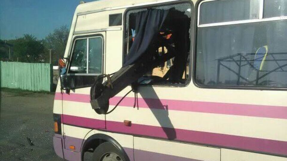 У Чернівцях сталася ДТП із краном і маршруткою
