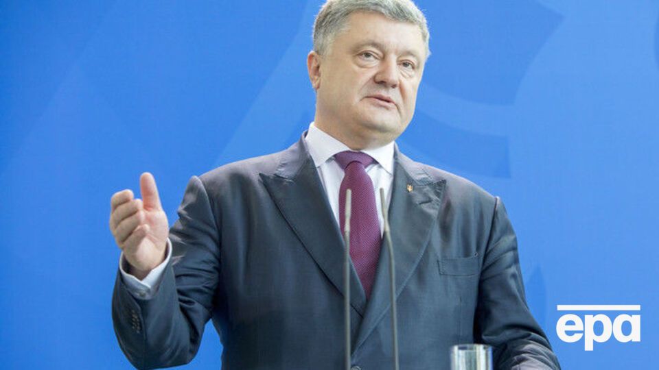 Порошенко о финале Лиги чемпионов УЕФА: Очень приятно, что в этот день Киев станет "столицей мира", если хотите, столицей, принимающей наиболее важное и праздничное мероприятие в мире