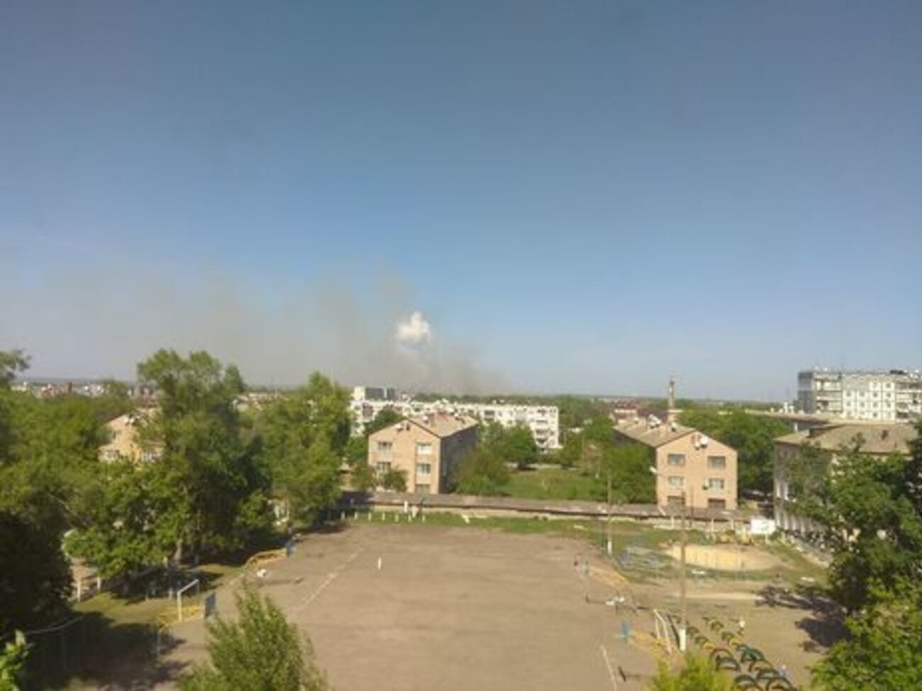 3 травня о 13.35 на технічній території арсеналу у Балаклії почалася пожежа