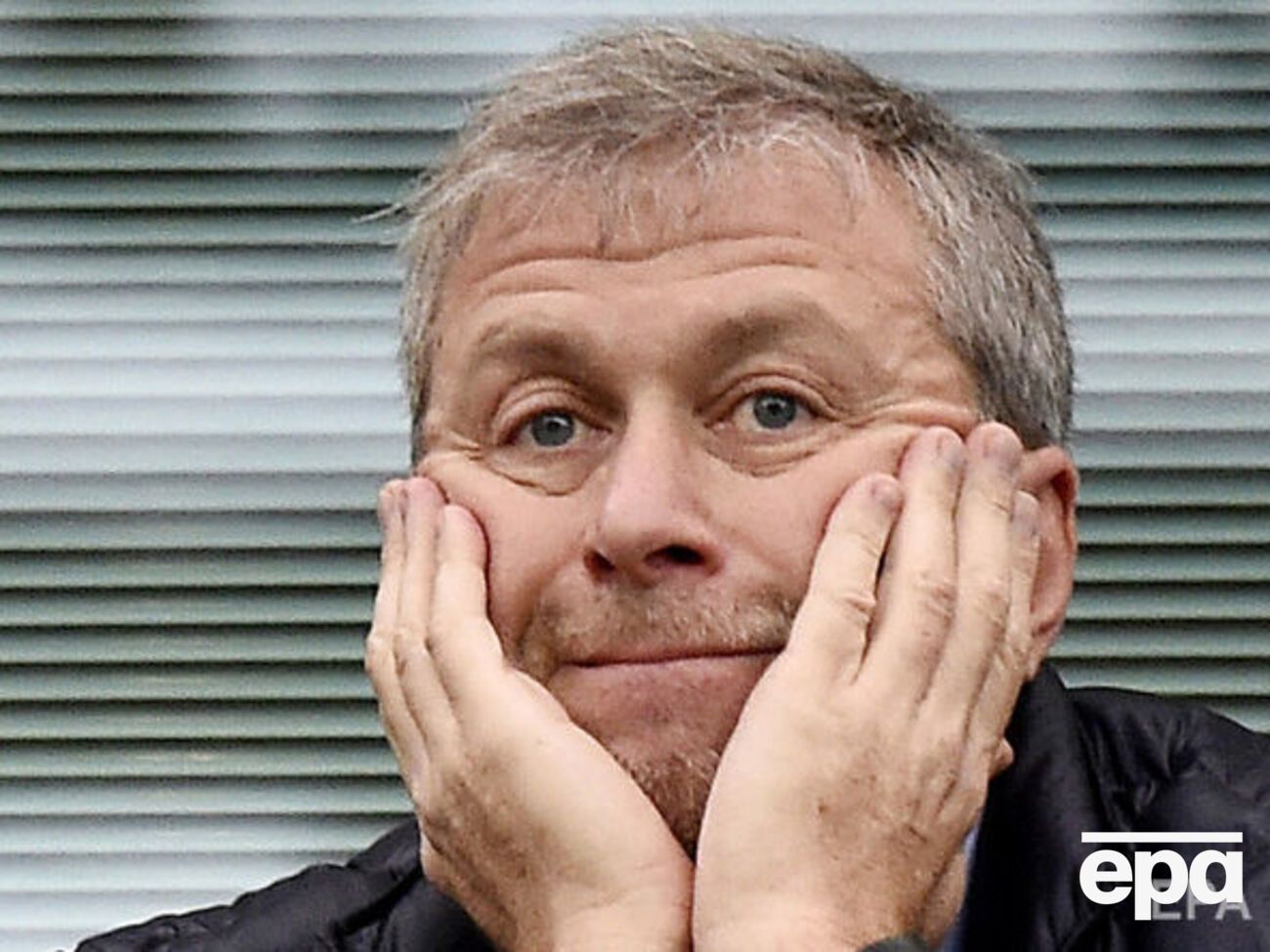 Абрамович может приезжать в Британию без визы на срок до полугода