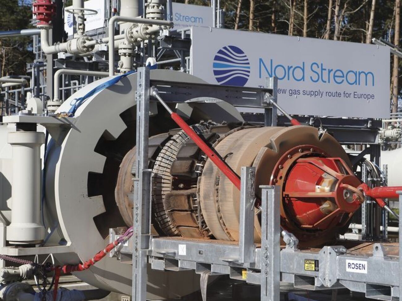 За даними "Интерфакса", акції Nord Stream AG і Nord Stream 2 AG заморожено