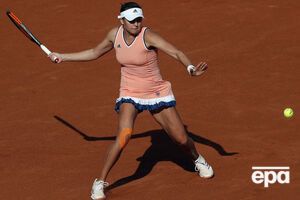 Козлова покидає турнір у Парижі