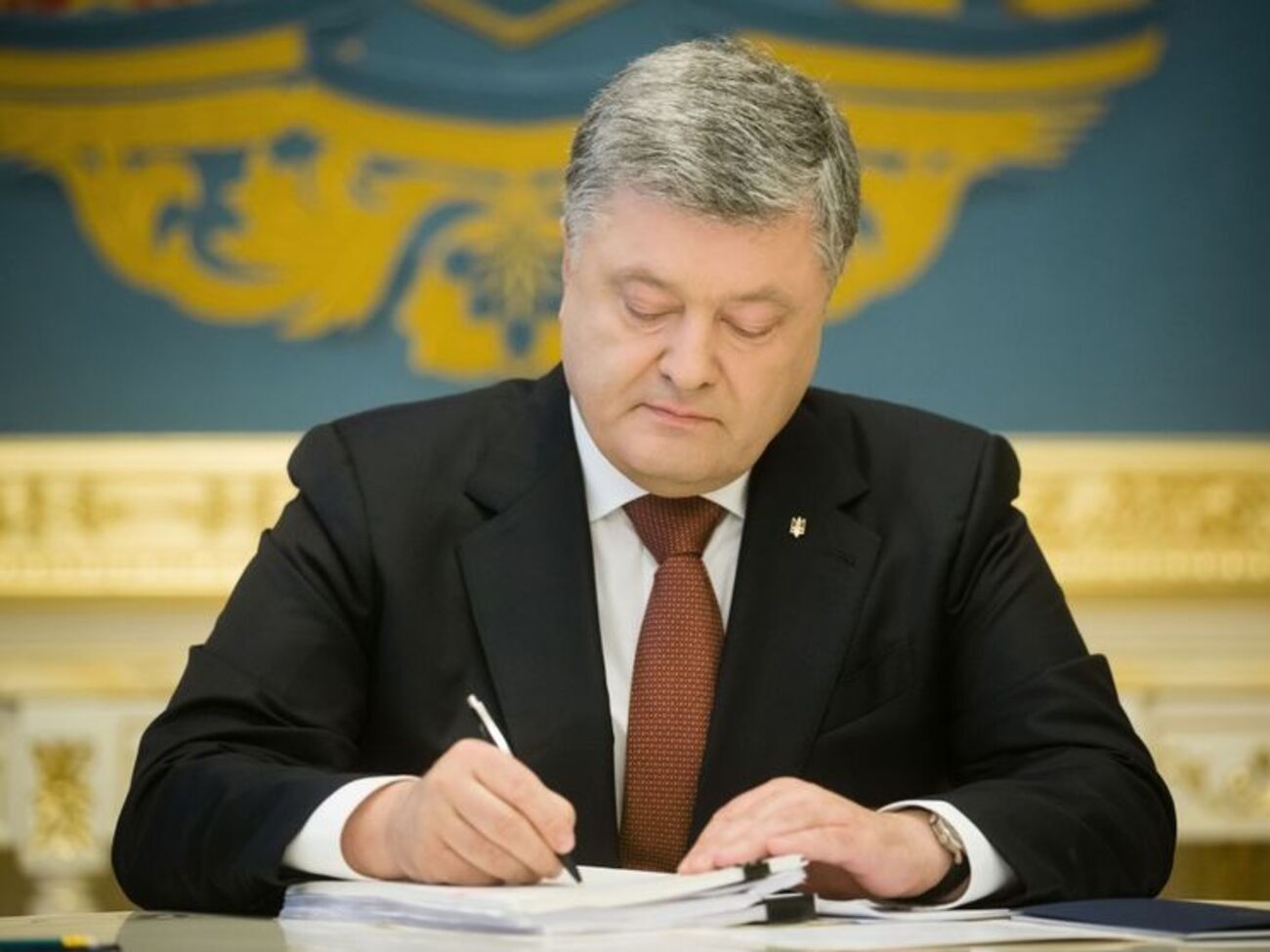 Порошенко: Уважаю, що конкурсна комісія відібрала дуже гідних кандидатів