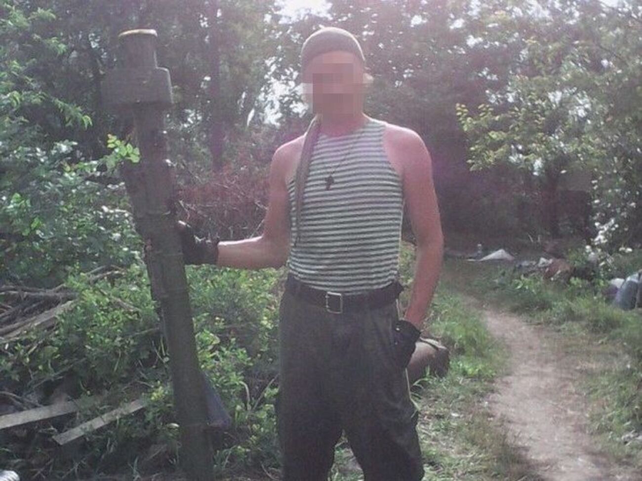 Боевик принимал активное участие в боевых действиях против украинских военных под Саур-Могилой, вблизи донецкого аэропорта, а также Горловки, Песков, Ясиноватой и Авдеевки